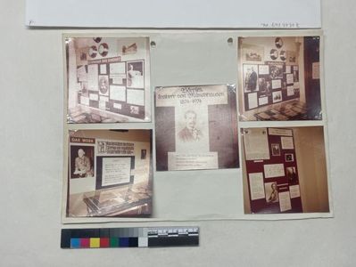 
                        Mit Fotoecken befestigte Fotografien (chromogen mit deutlicher Farbverschiebung)
                    