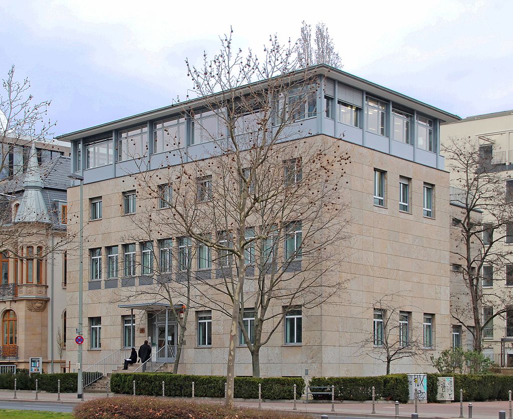 Das heutige Gebäude des Instituts für Sozialforschung (IfS) in Frankfurt a. M., erbaut 1951 von den Architekten Hermann Mäckler und Alois Giefer